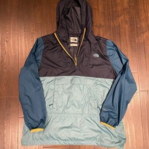 Women’s North Face quarter zip rain jacket